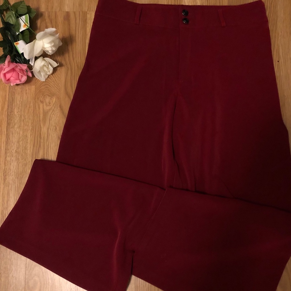 High waisted wide legs burgundy pants